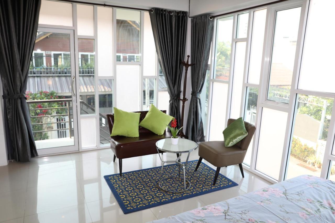 Close Maya Nimman 5Bedroom Villa Chiang Mai Exterior foto